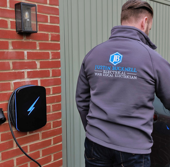 hypervolt-ev-charger-installer-oxfordshire Hypervolt EV Charger Installer Oxfordshire