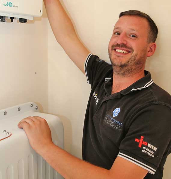 integrated-solar-panel_installer