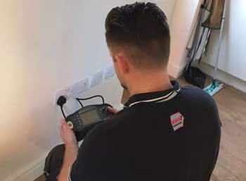 Electrician_Brackley